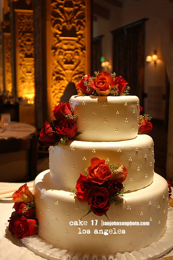 wedding ideas inspiration best wedding cakes Ian Johnson Photo