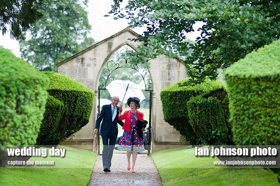 wedding guests church entrance